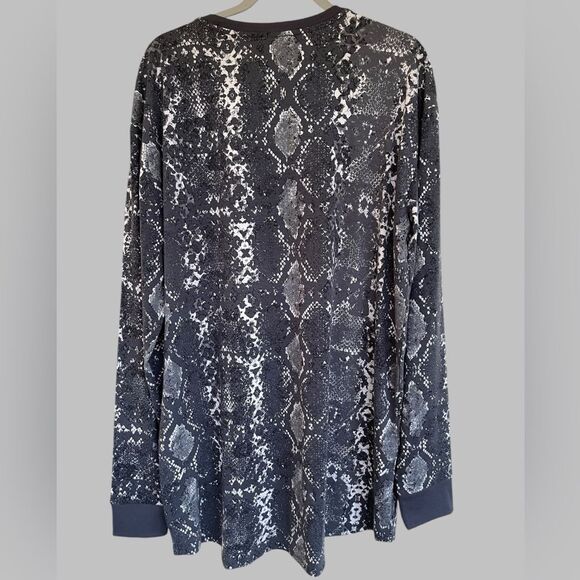 LuLaRoe Hudson Long Sleeve Shirt Snake Print Womens XL NEW - Picture 3 of 4